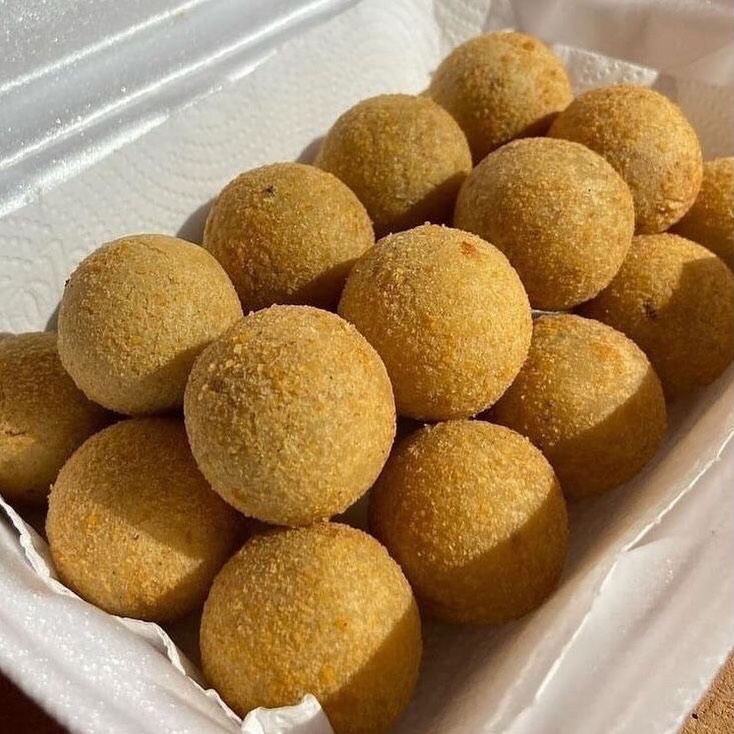 Salgadinhos variados para festas e eventos